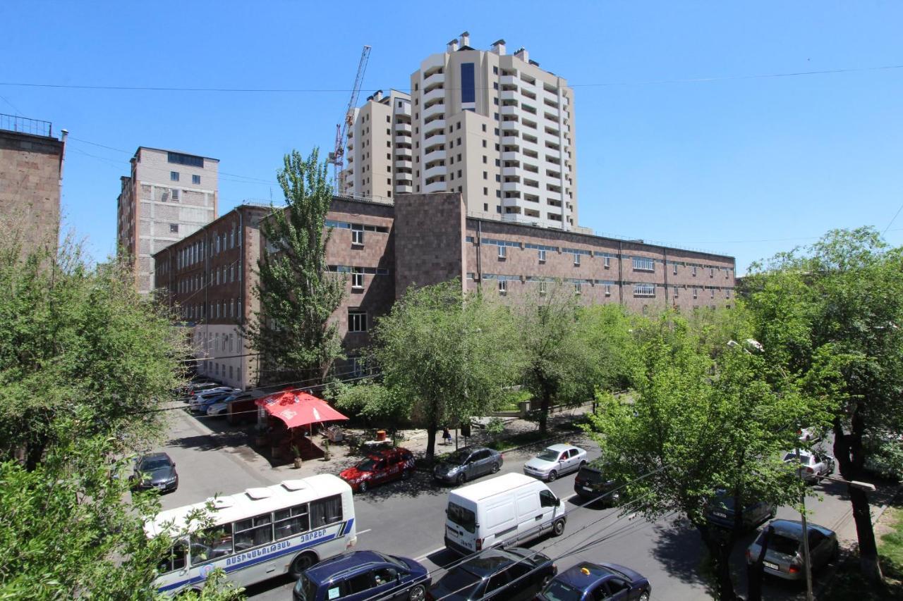 Ferienwohnung Vagarshyan 19 K.29 Erivan Exterior foto